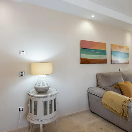 Apartment Dolmen Group- Aloha Royal