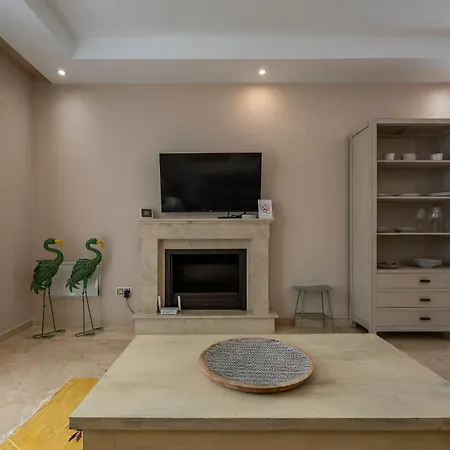 Dolmen Group- Aloha Royal Apartment *