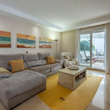 Apartment Dolmen Group- Aloha Royal *