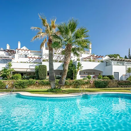Dolmen Group- Aloha Royal * Marbella